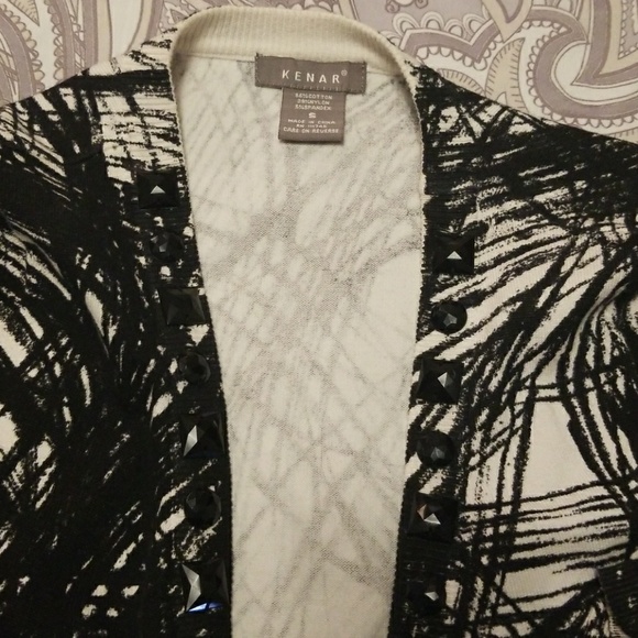 Short 3/4 sleeve sweater to go over a dress - Picture 2 of 3